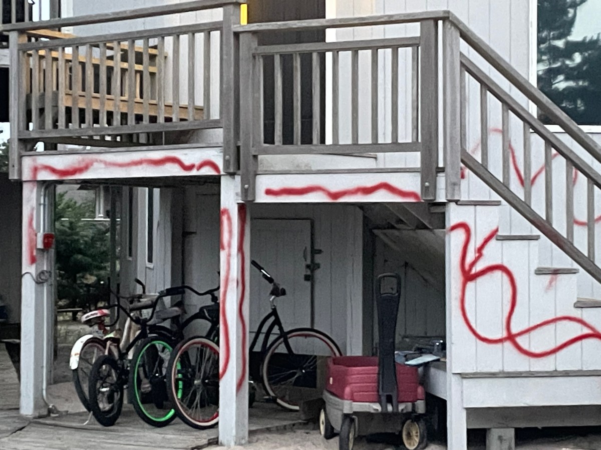 Kismet Home vandelized